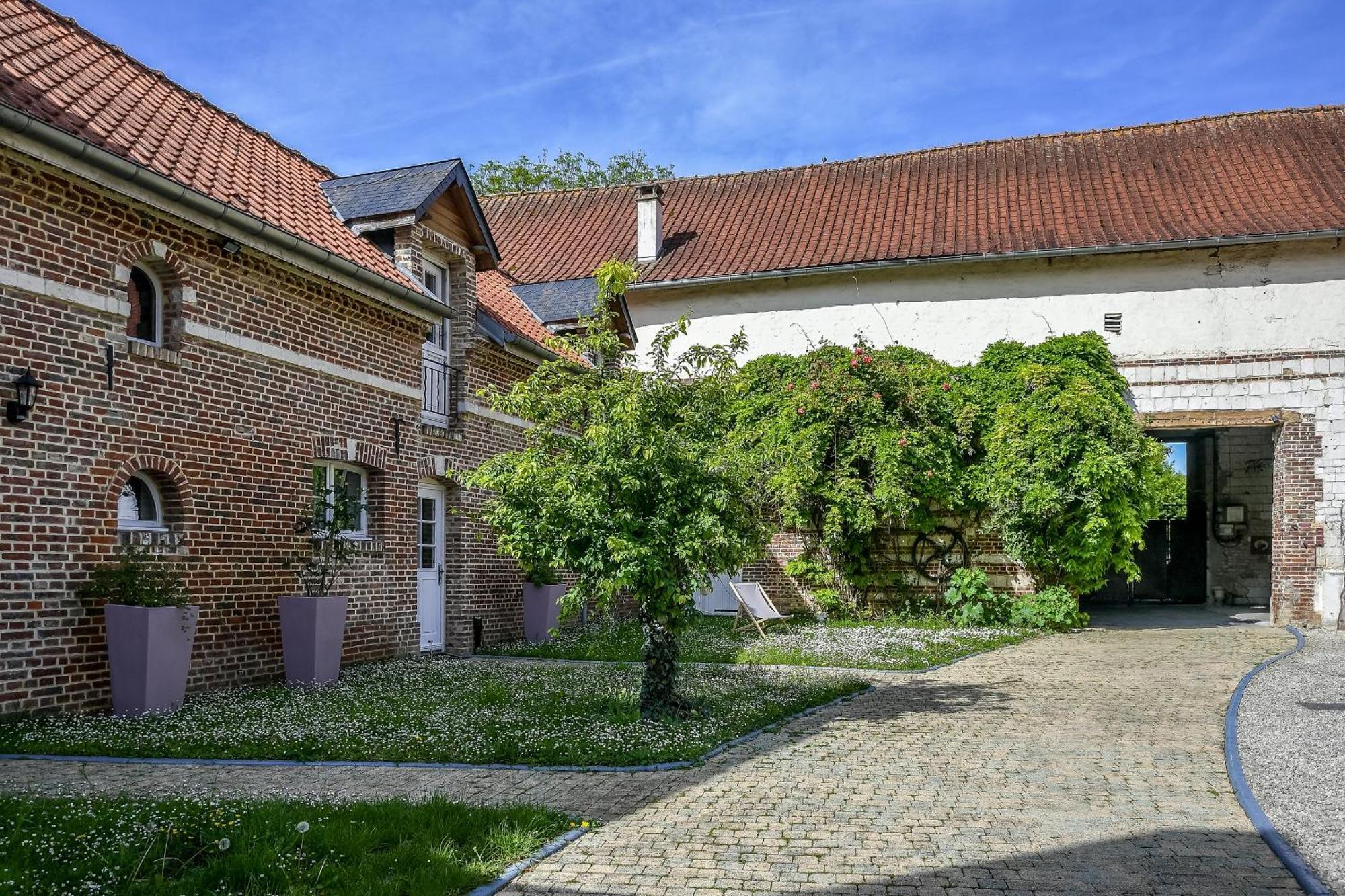 Le Relais Du Beffroi & Spa Saint-Riquier 외부 사진